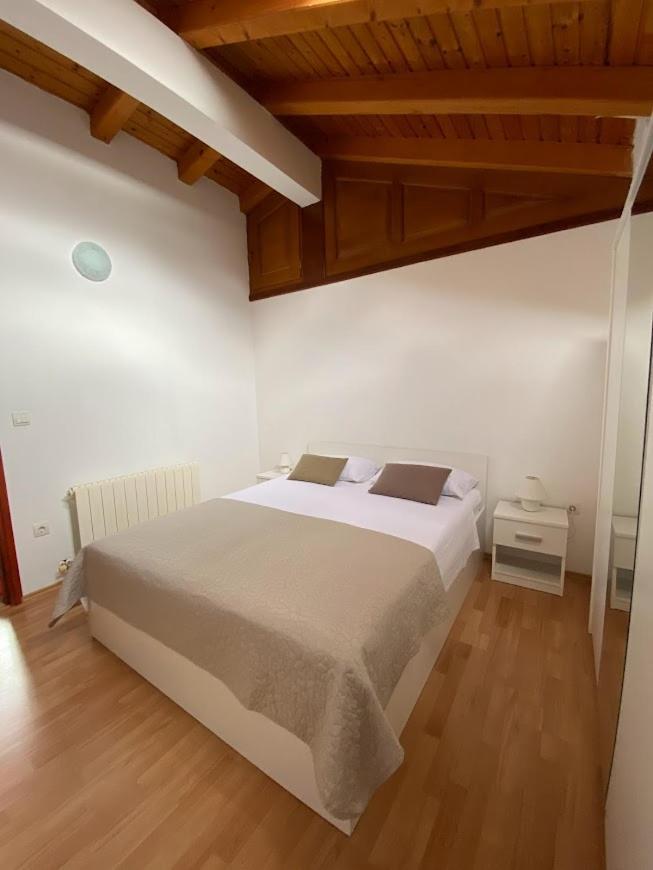 Apartman I&I Peroj Zewnętrze zdjęcie